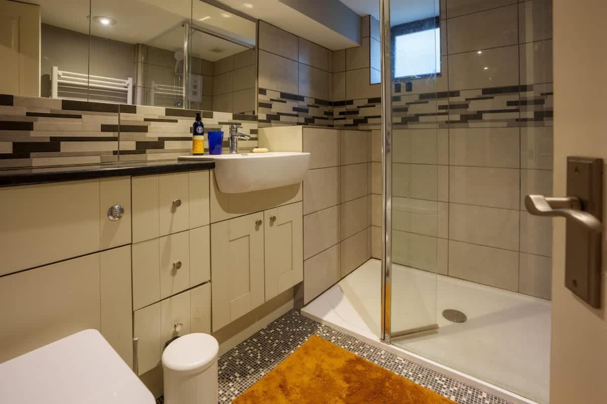 Hideaway - 2 Bed Near Station And Conference Centre Apartment Harrogate